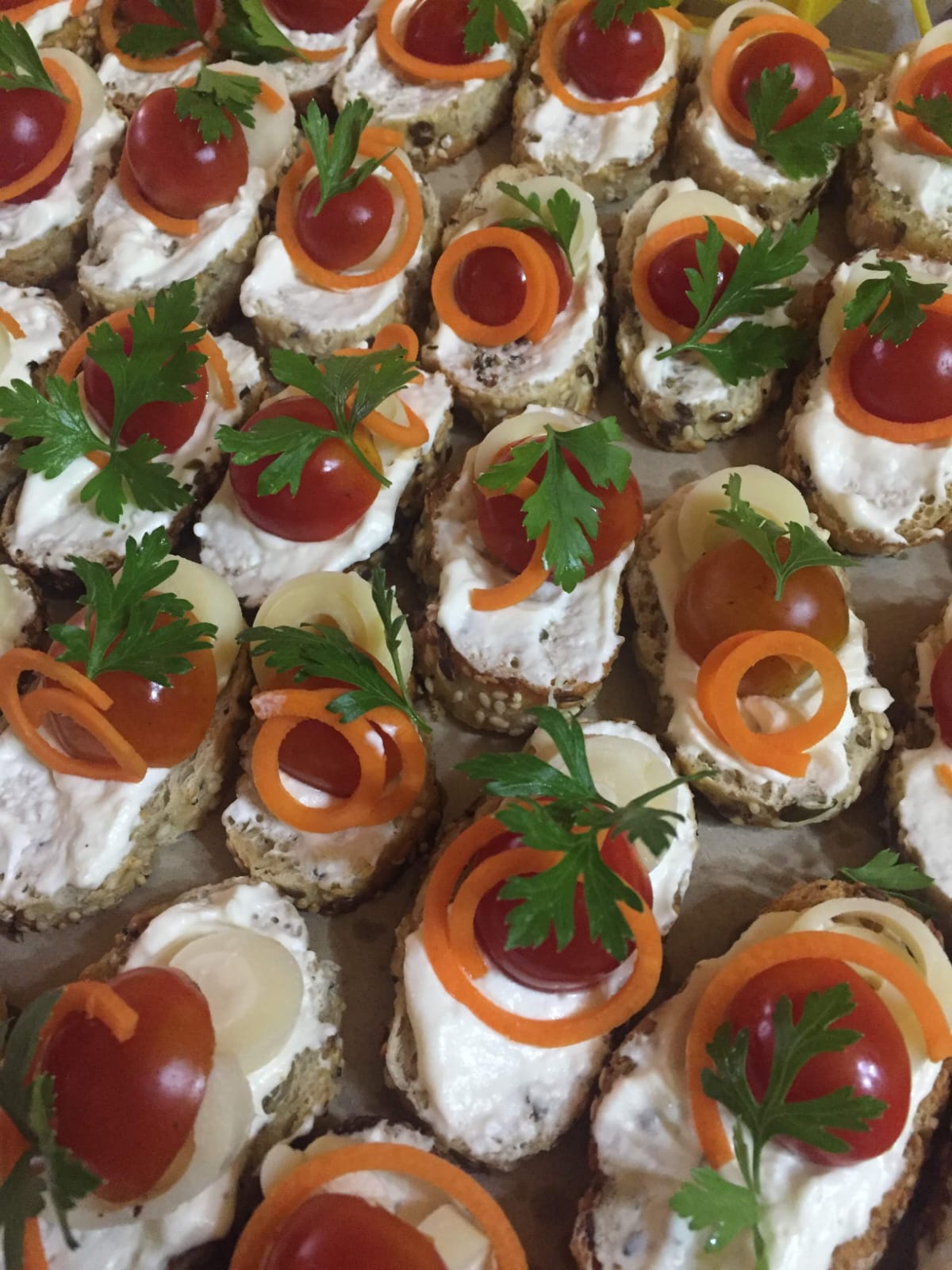 Canapes Tomate Cherry Detalle