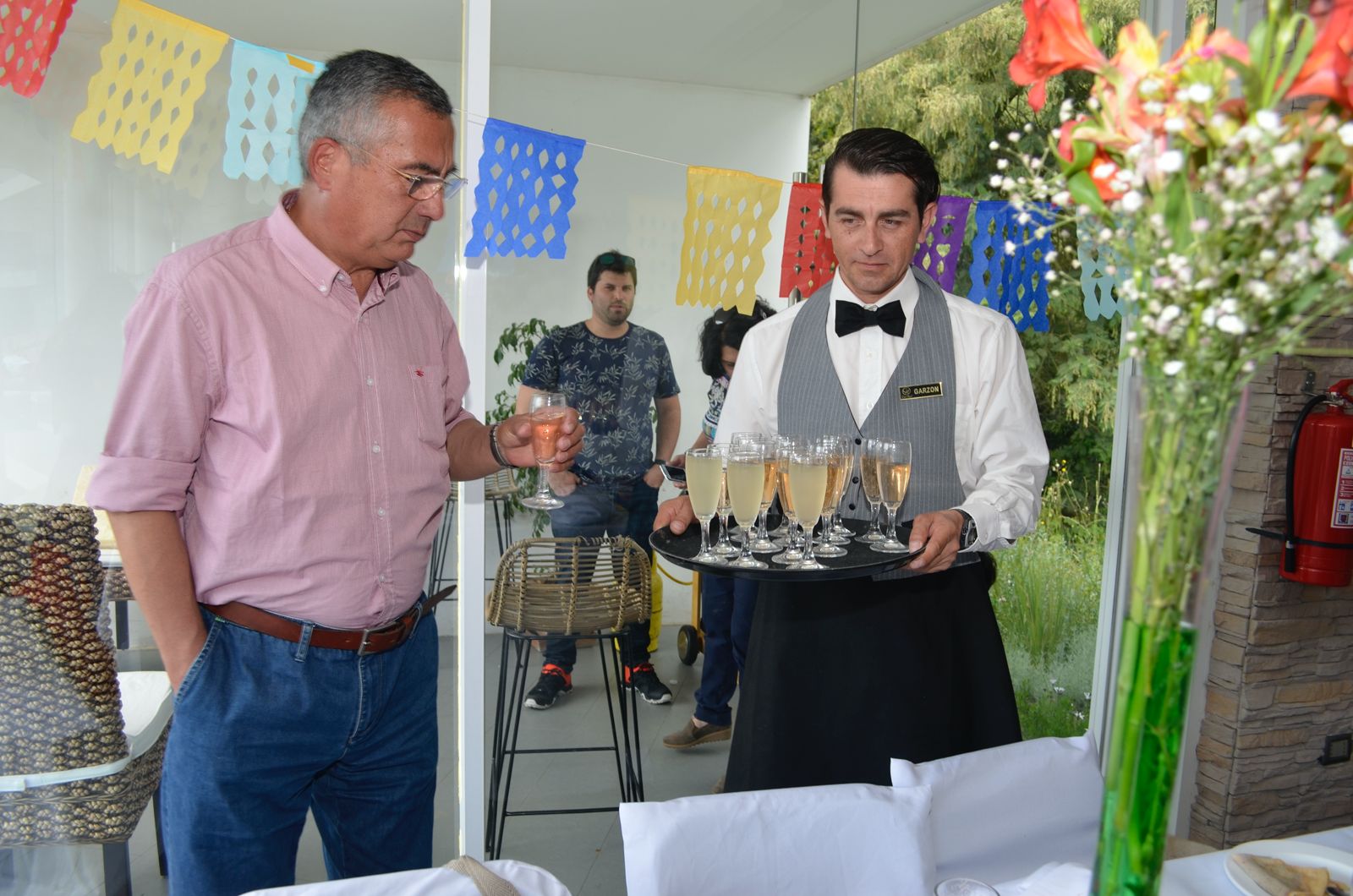 Garzon Recepcion Invitados
